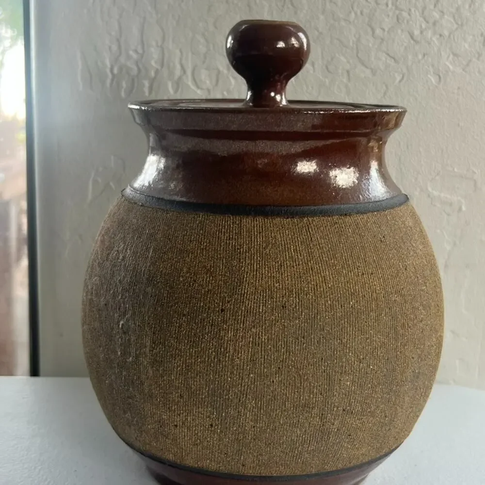 Art Studio Pottery Handmade Stoneware Lidded Storage Jar Artist Signed Brown Vtg